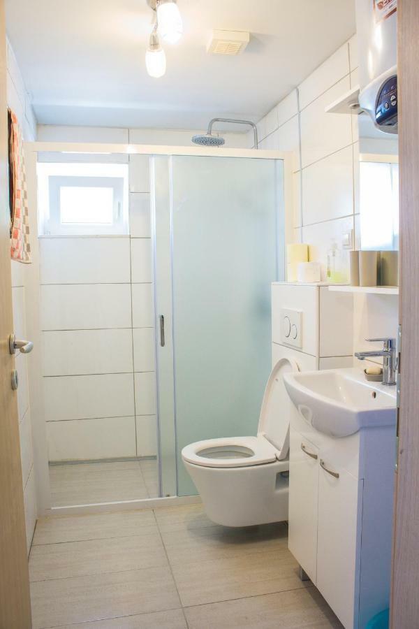 Apartment Verica In Duce - 20 Meters From The Beach Дуги Рат Екстериор снимка